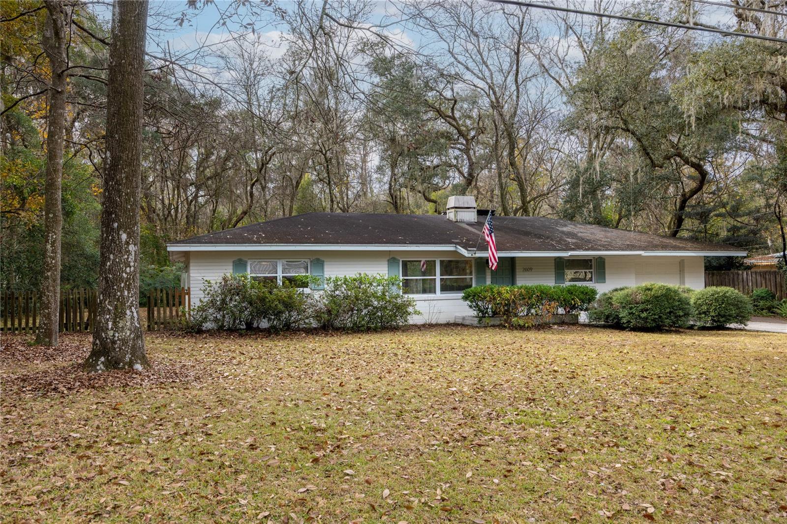 MASON MANOR - Residential