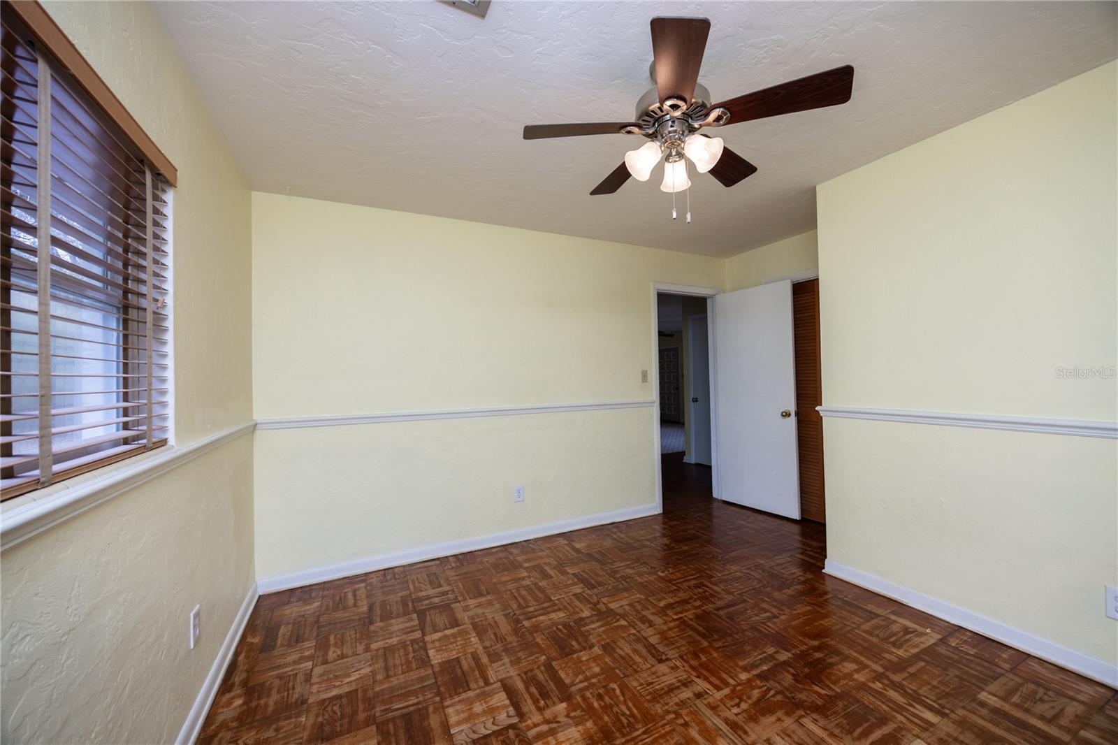 MASON MANOR - Residential