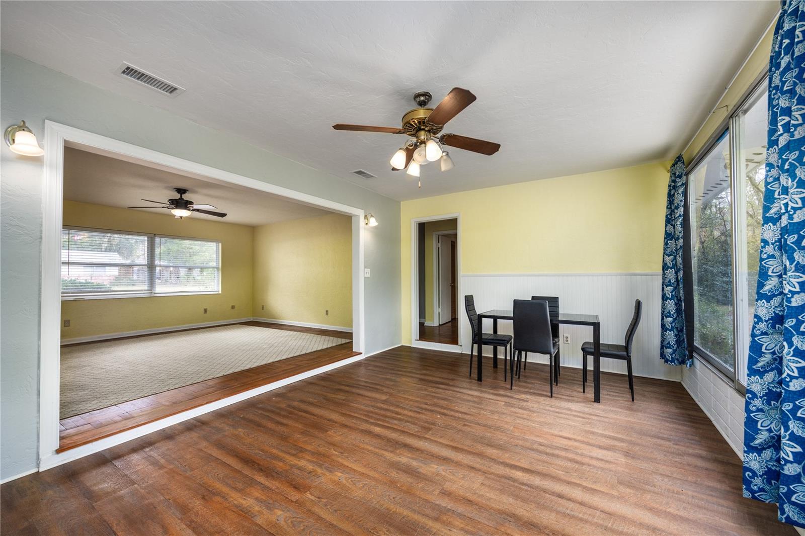 MASON MANOR - Residential