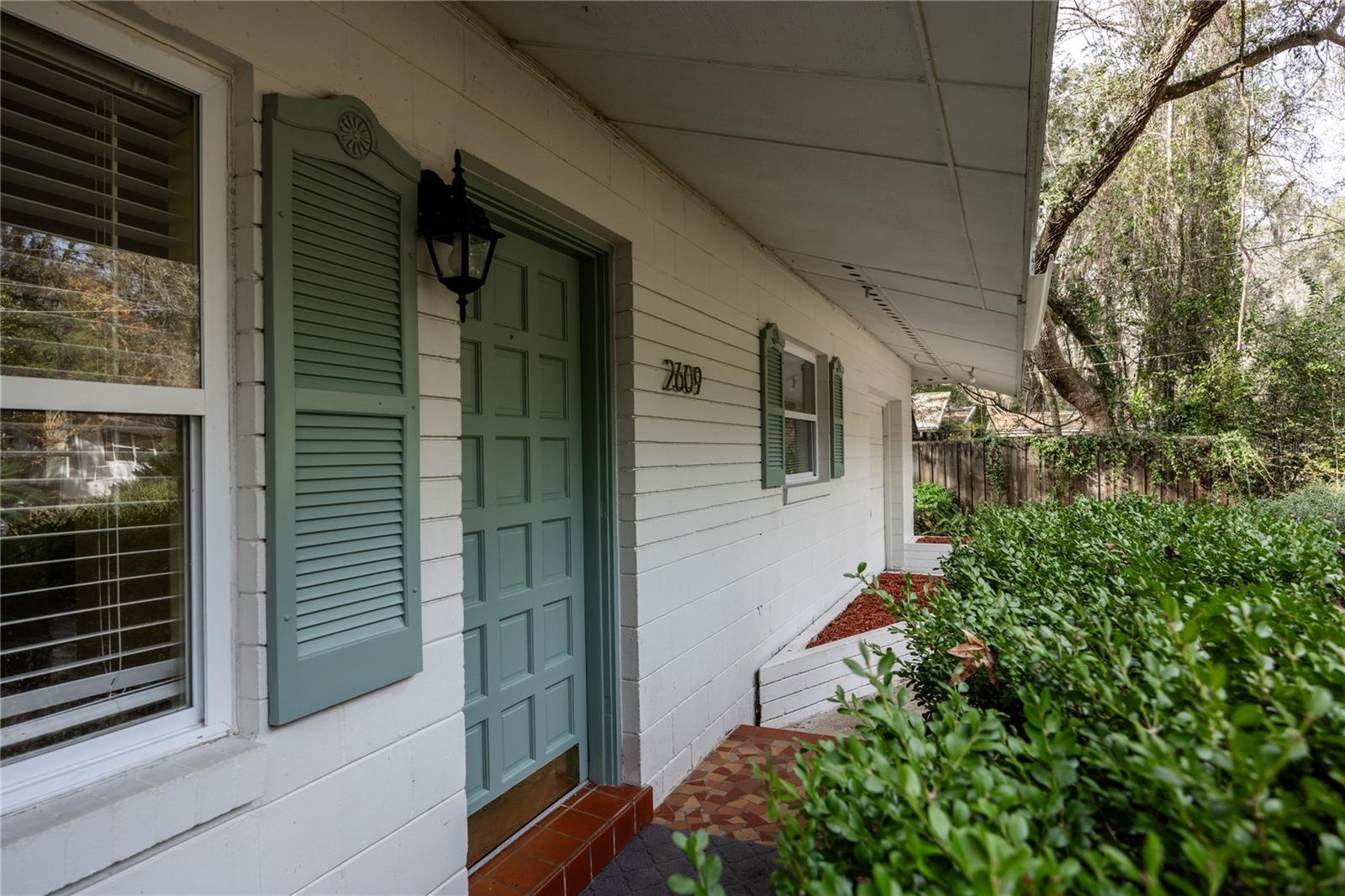 MASON MANOR - Residential