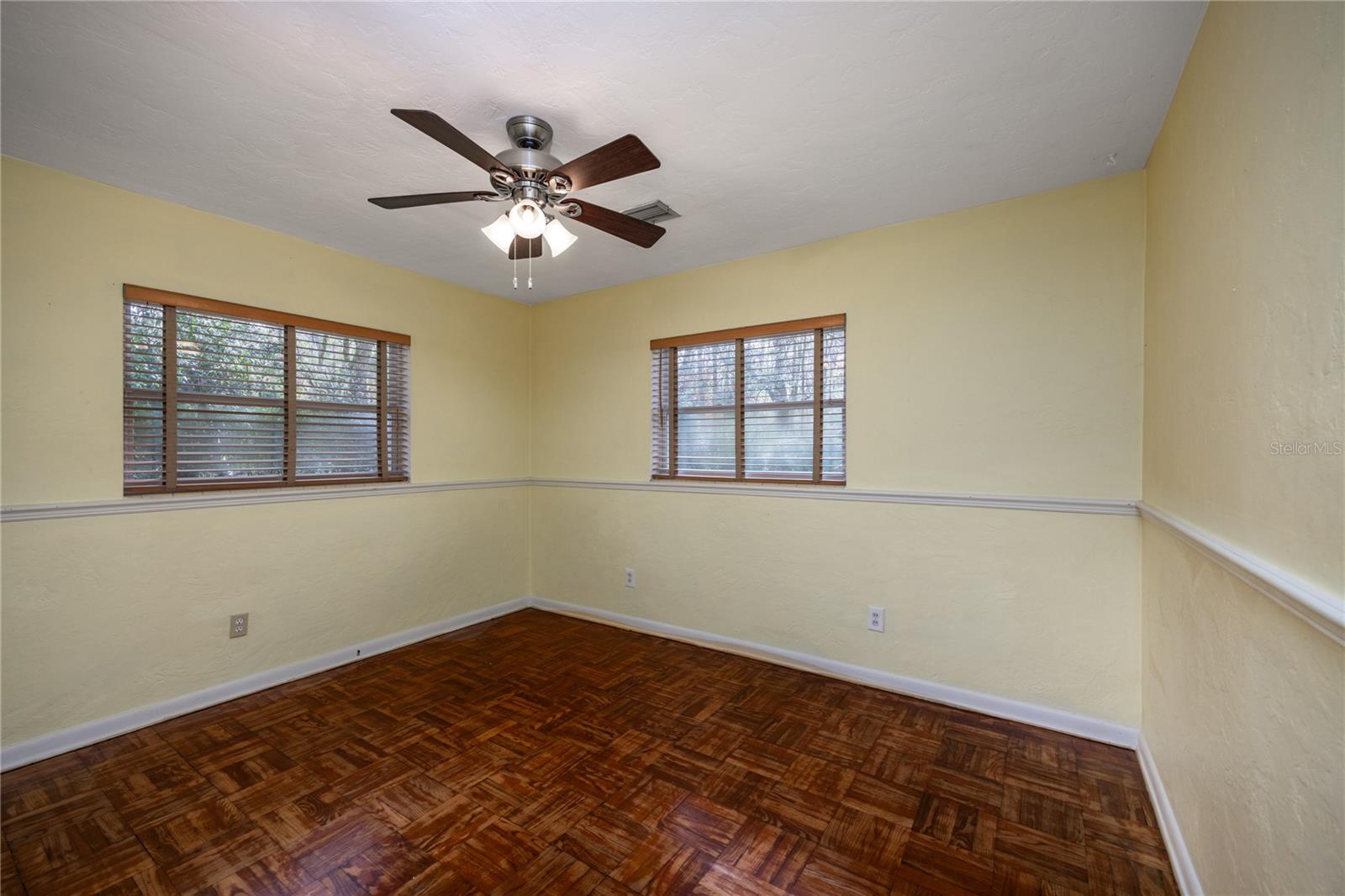 MASON MANOR - Residential