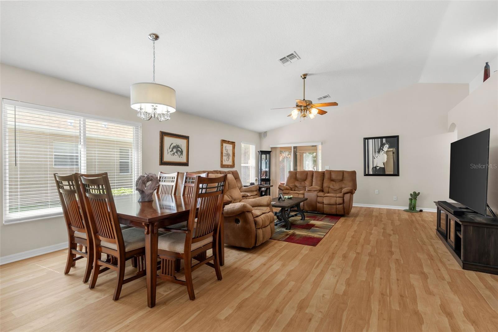 WELLINGTON AT SEVEN HILLS PH 7 - Residential