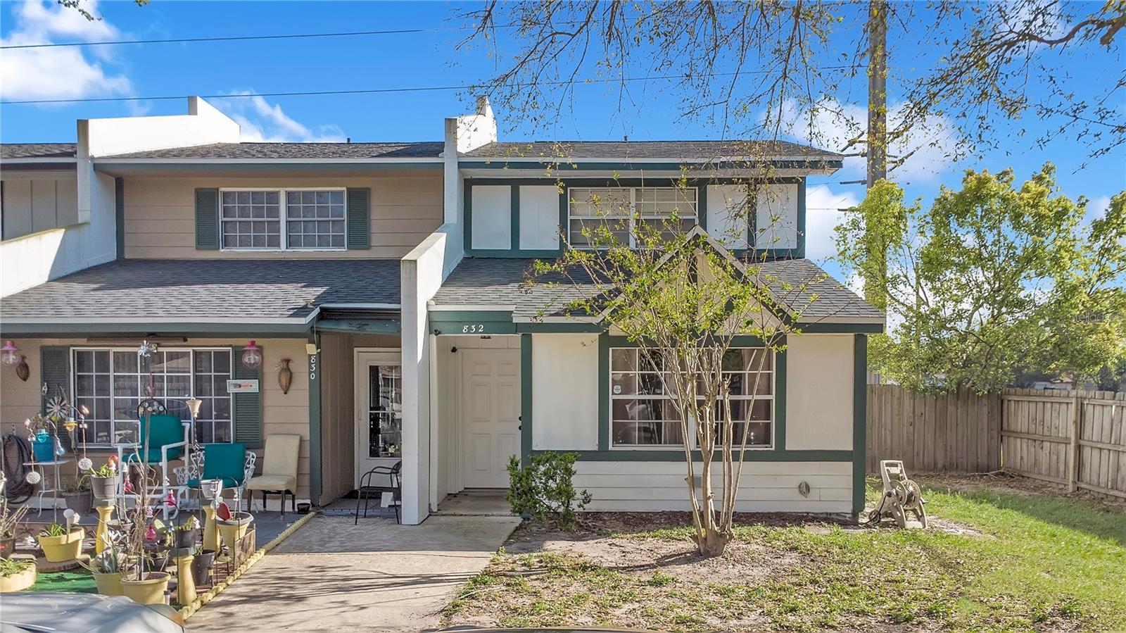 COUNTRY CLUB MANOR CONDO - Residential