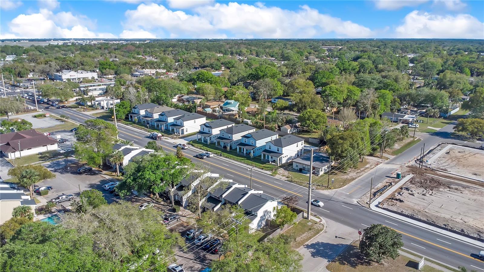 COUNTRY CLUB MANOR CONDO - Residential