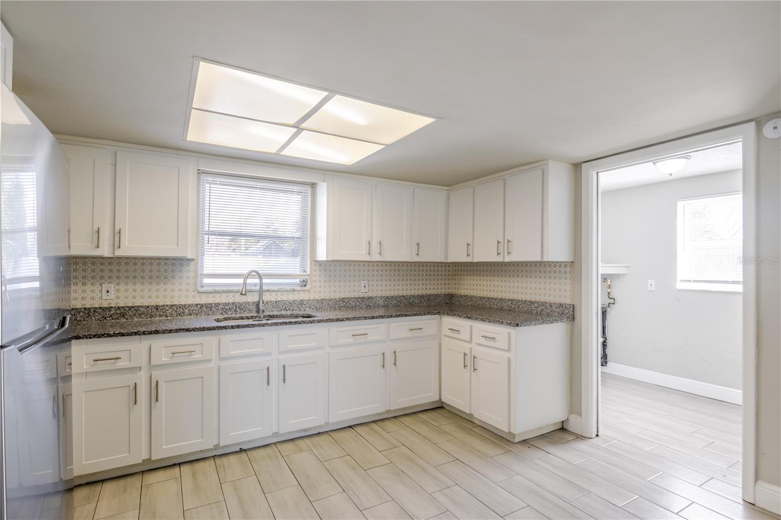 HOLIDAY HILL - Residential