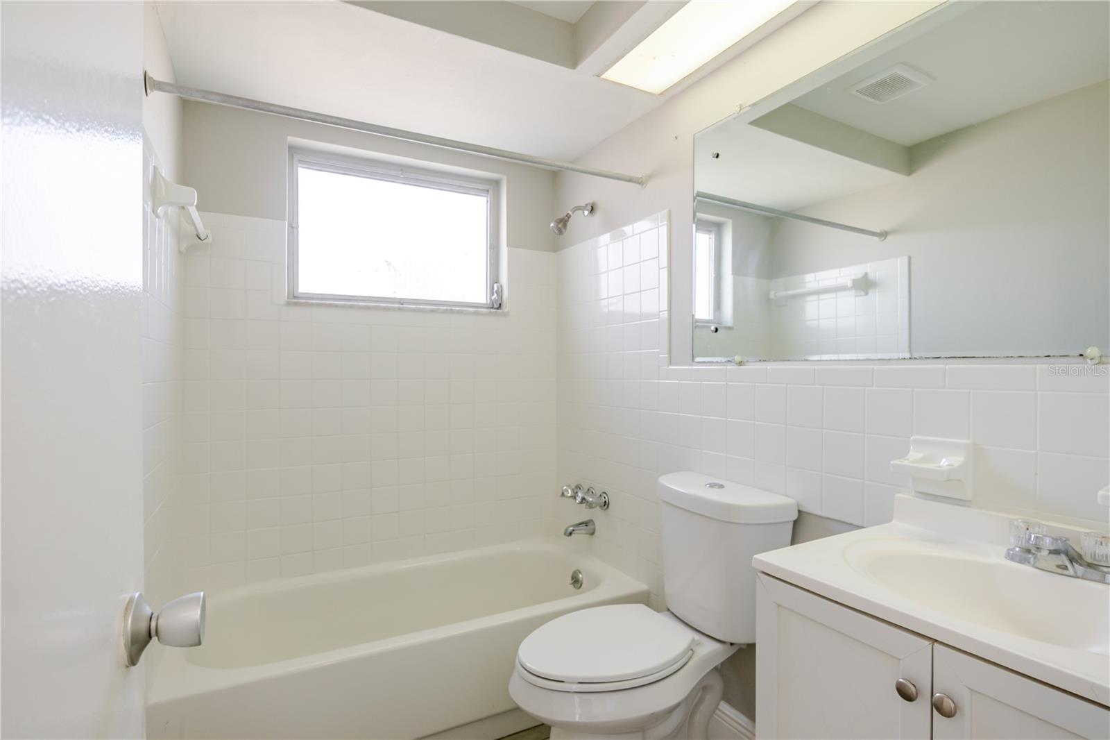 HOLIDAY HILL - Residential