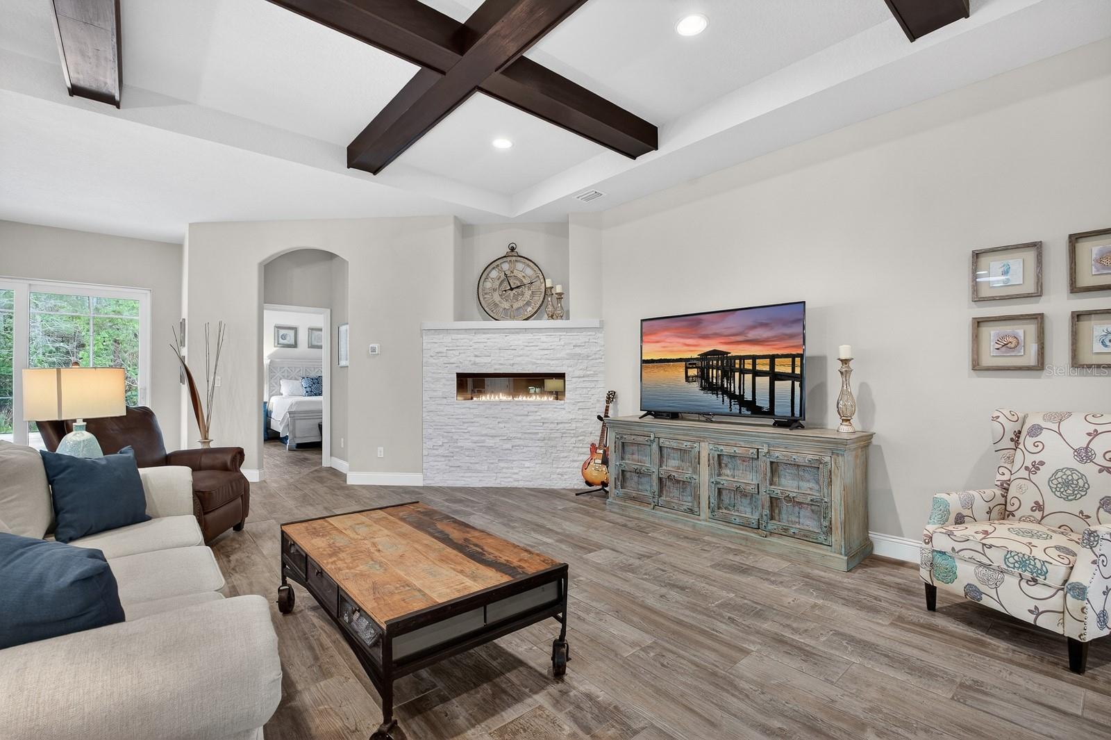 VERANO/VENETIAN BAY - Residential