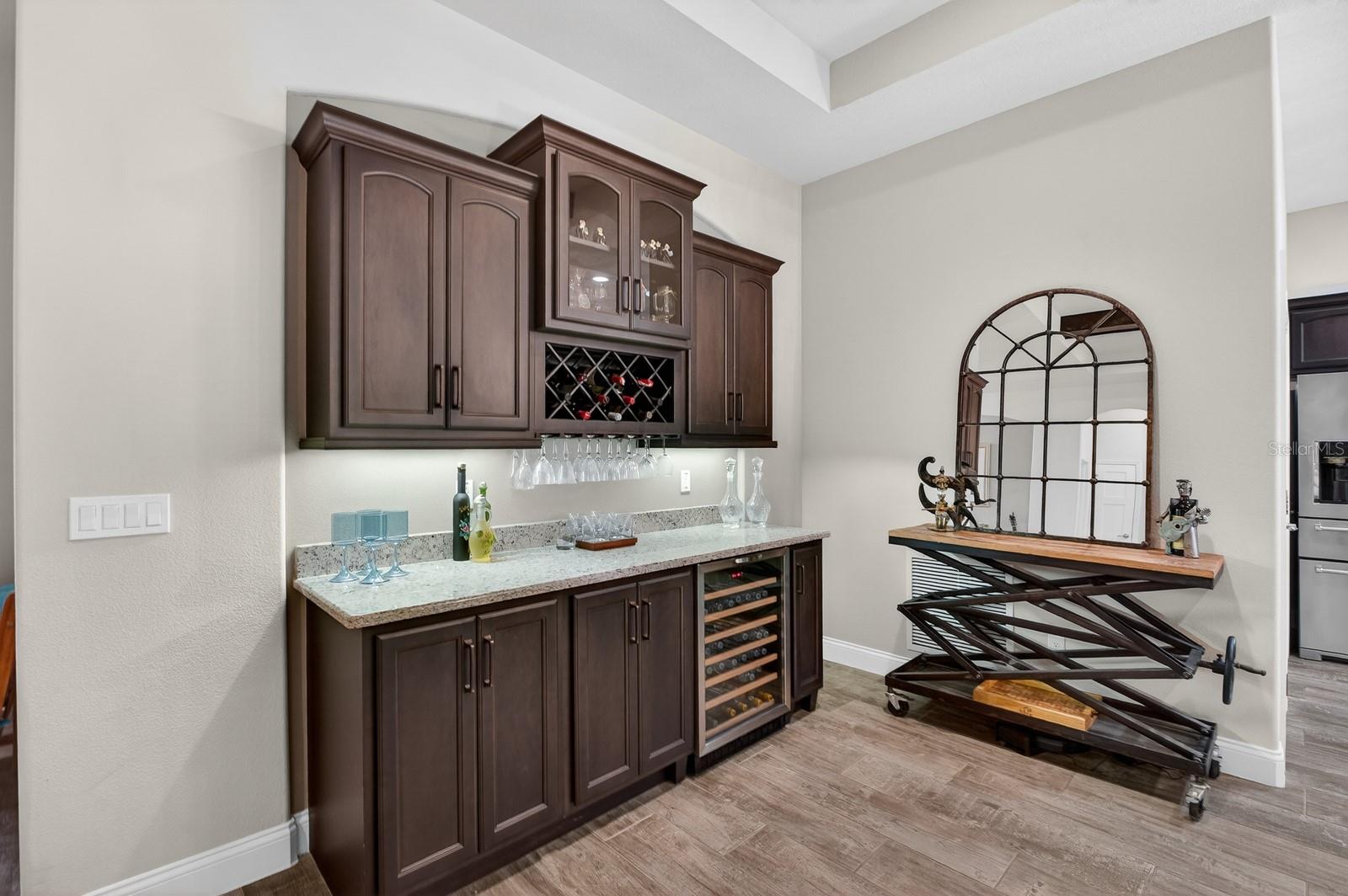 VERANO/VENETIAN BAY - Residential