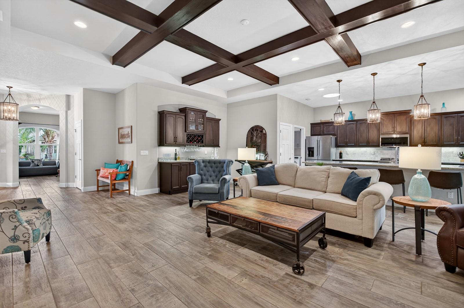 VERANO/VENETIAN BAY - Residential