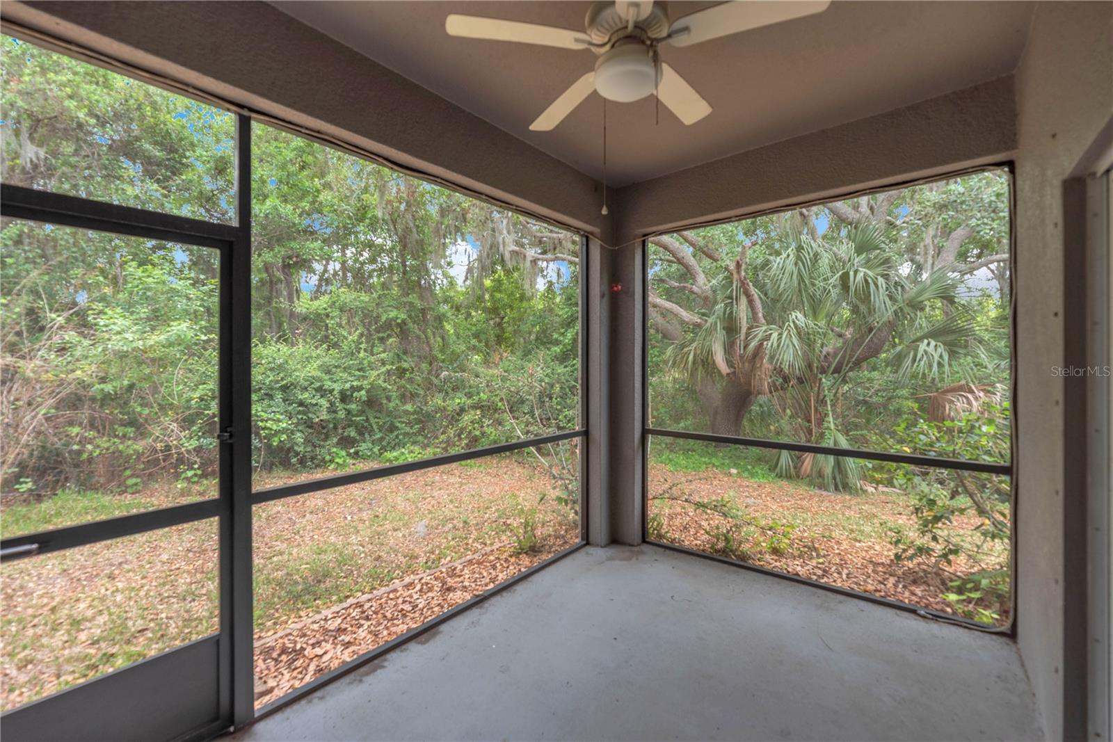 RIVERVIEW LAKES - Residential