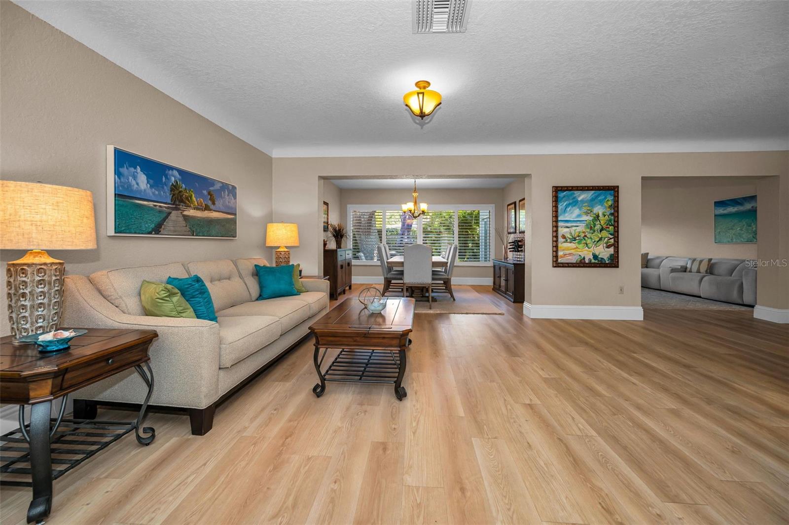 1732 GOLF VIEW DRIVE