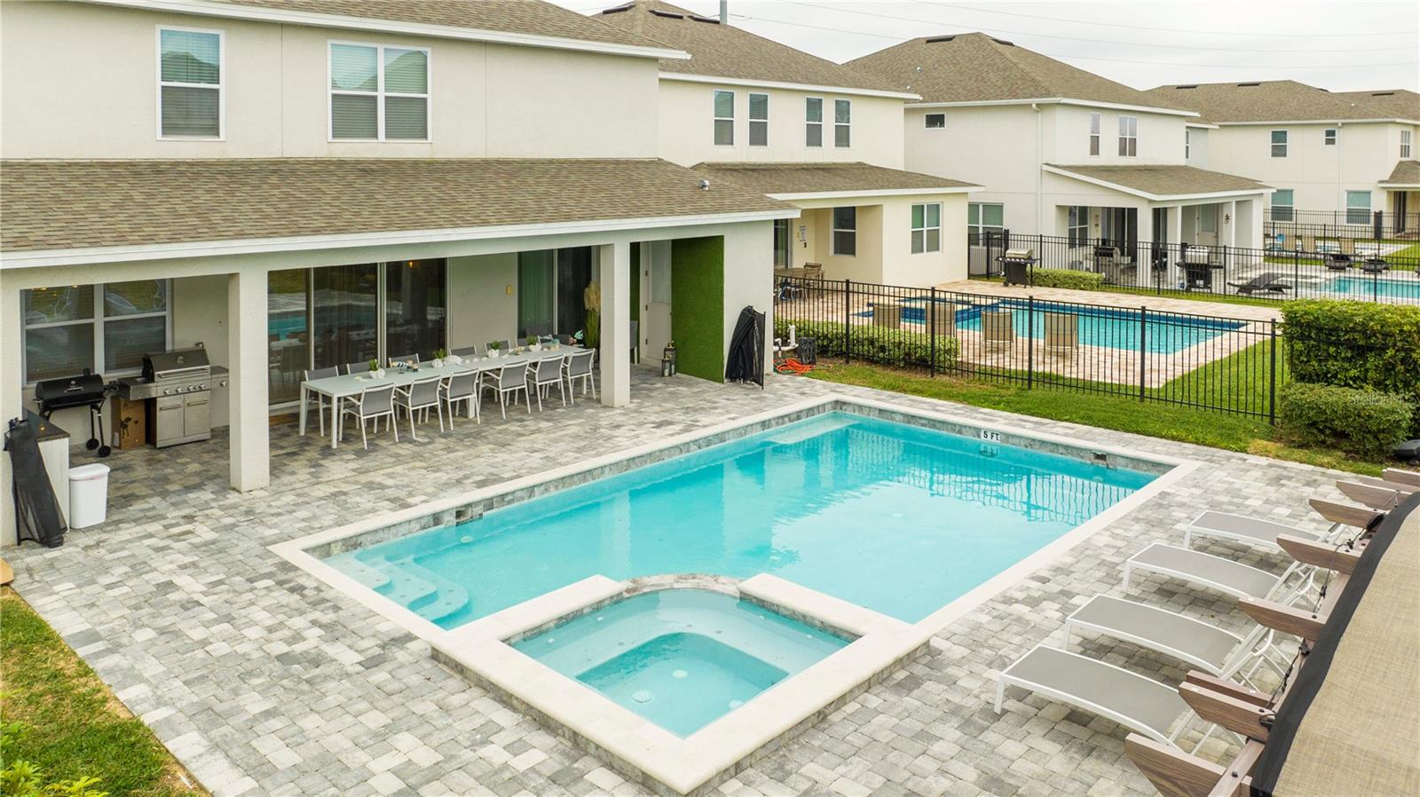 REUNION WEST PH 4 - Residential