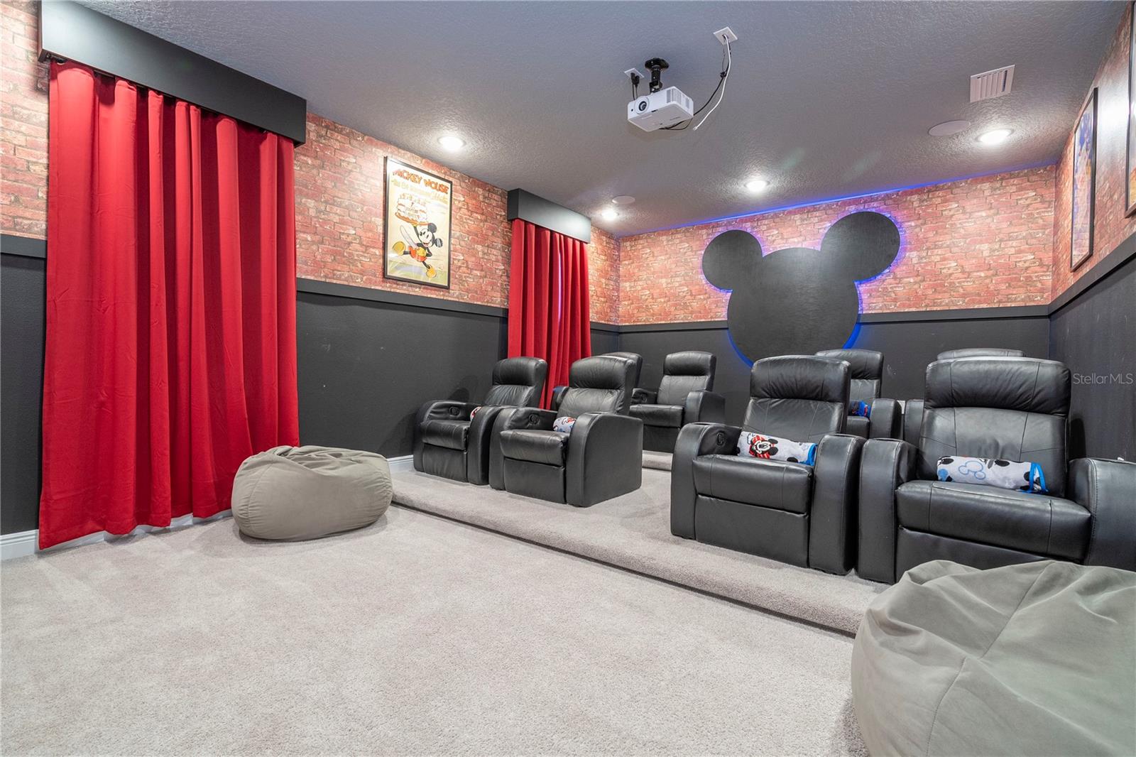 REUNION WEST PH 4 - Residential