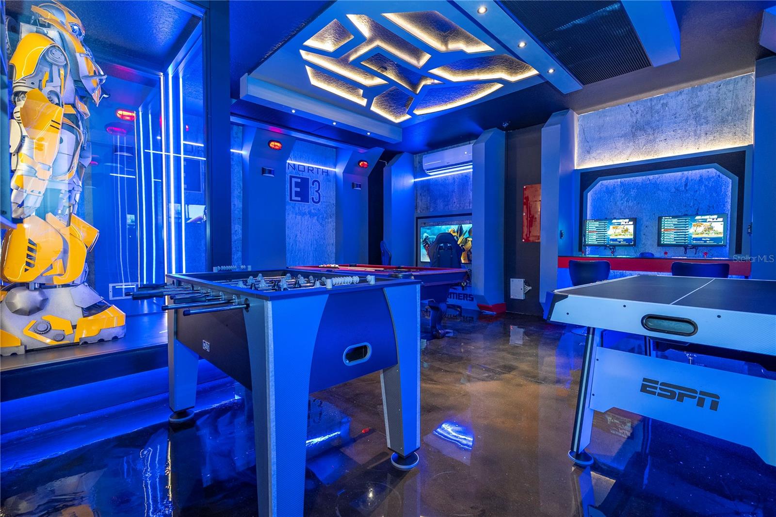 REUNION WEST PH 4 - Residential