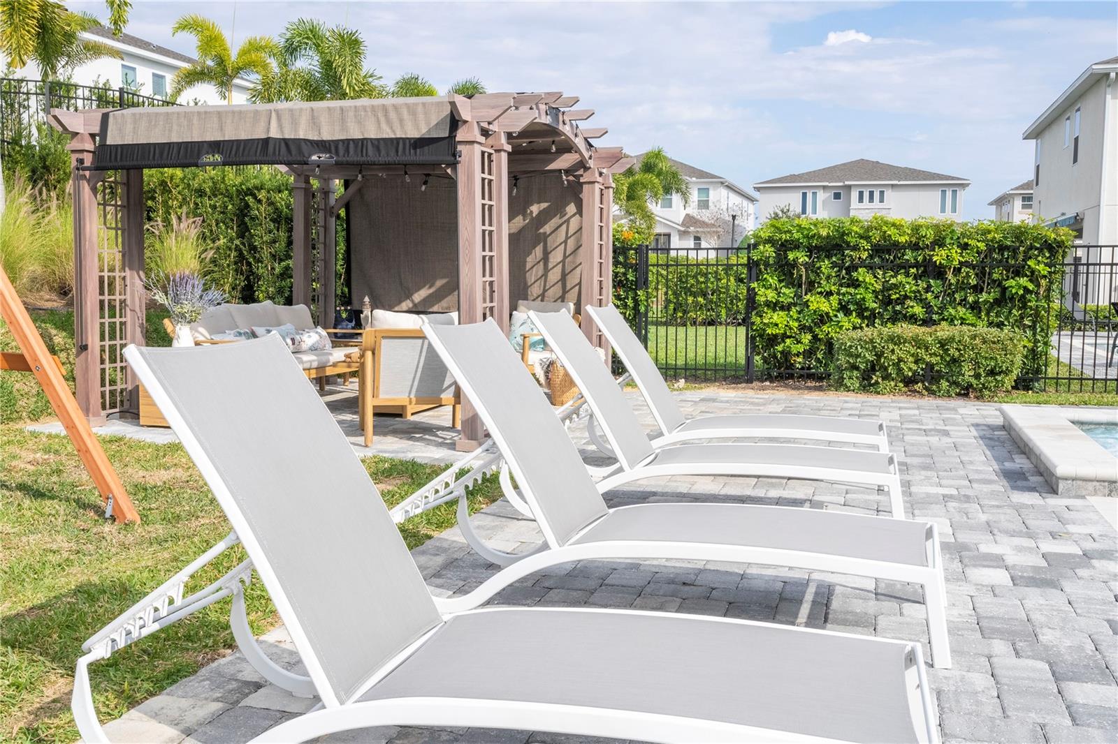 REUNION WEST PH 4 - Residential