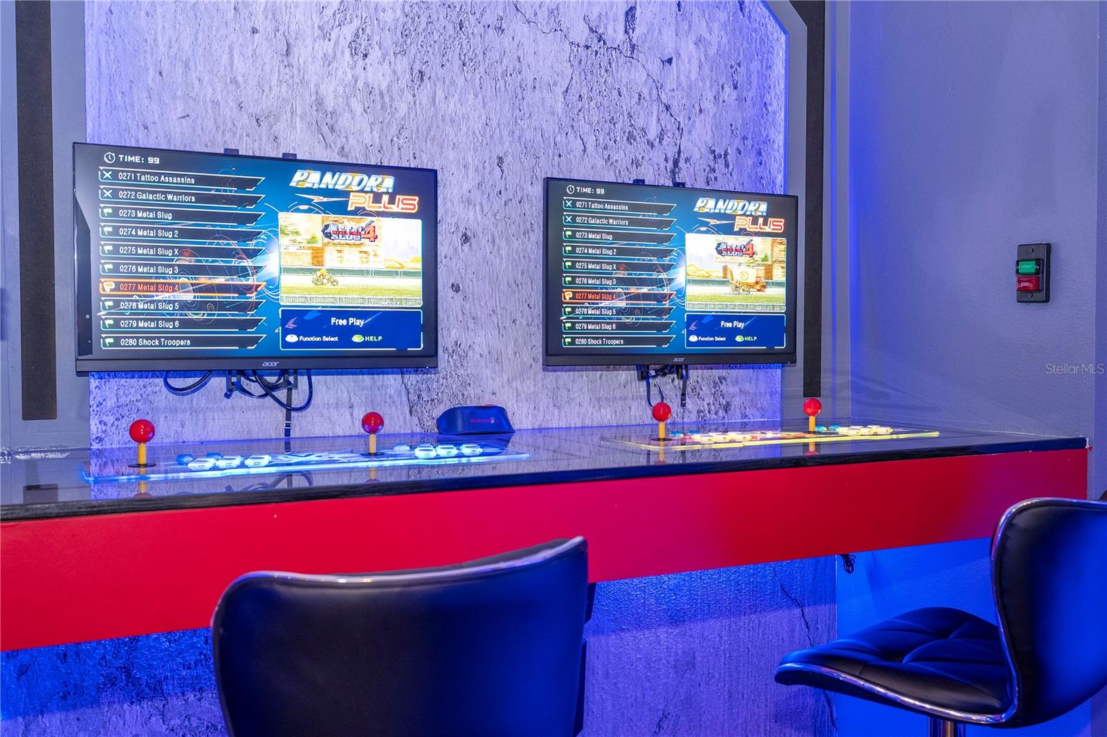 REUNION WEST PH 4 - Residential