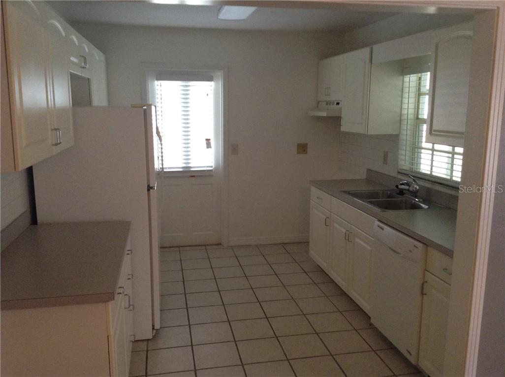 ARDMORE PARK - Residential Lease