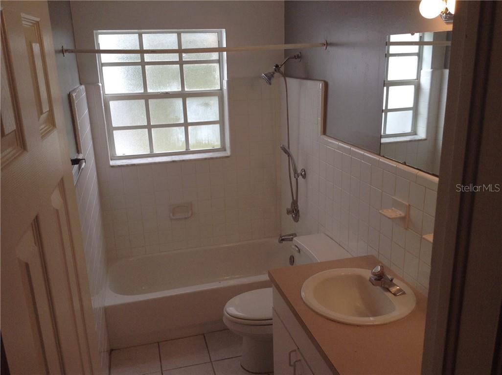 ARDMORE PARK - Residential Lease