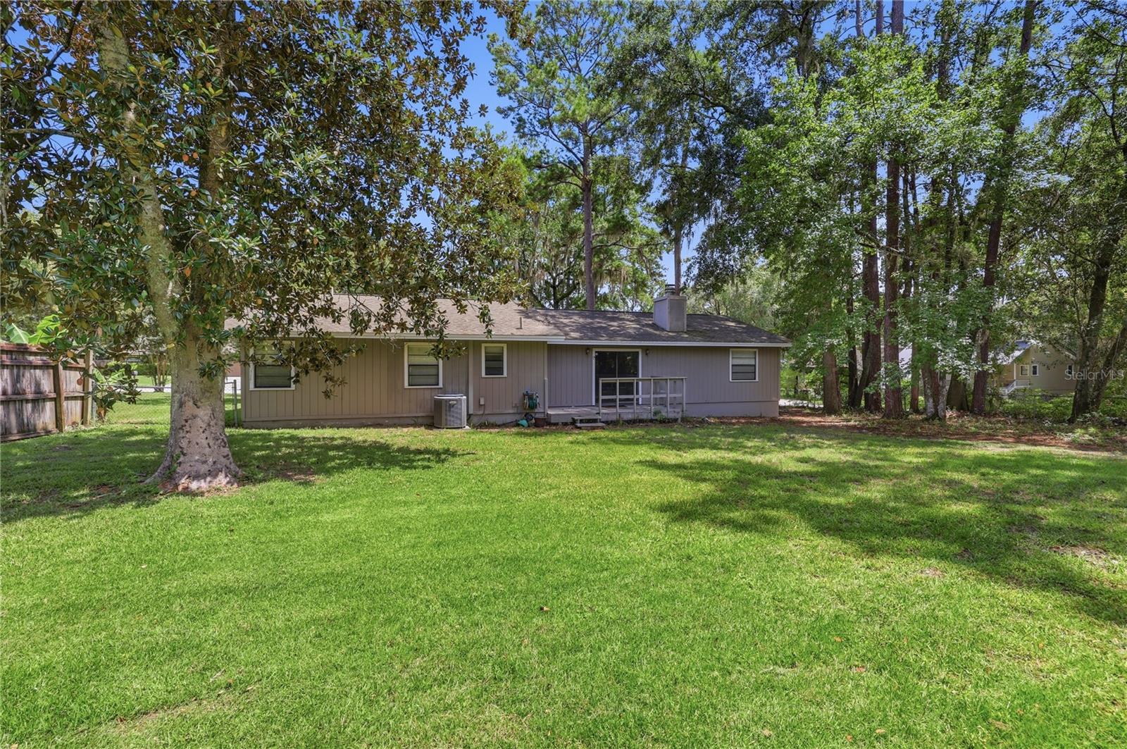 9520 NW 6TH PLACE