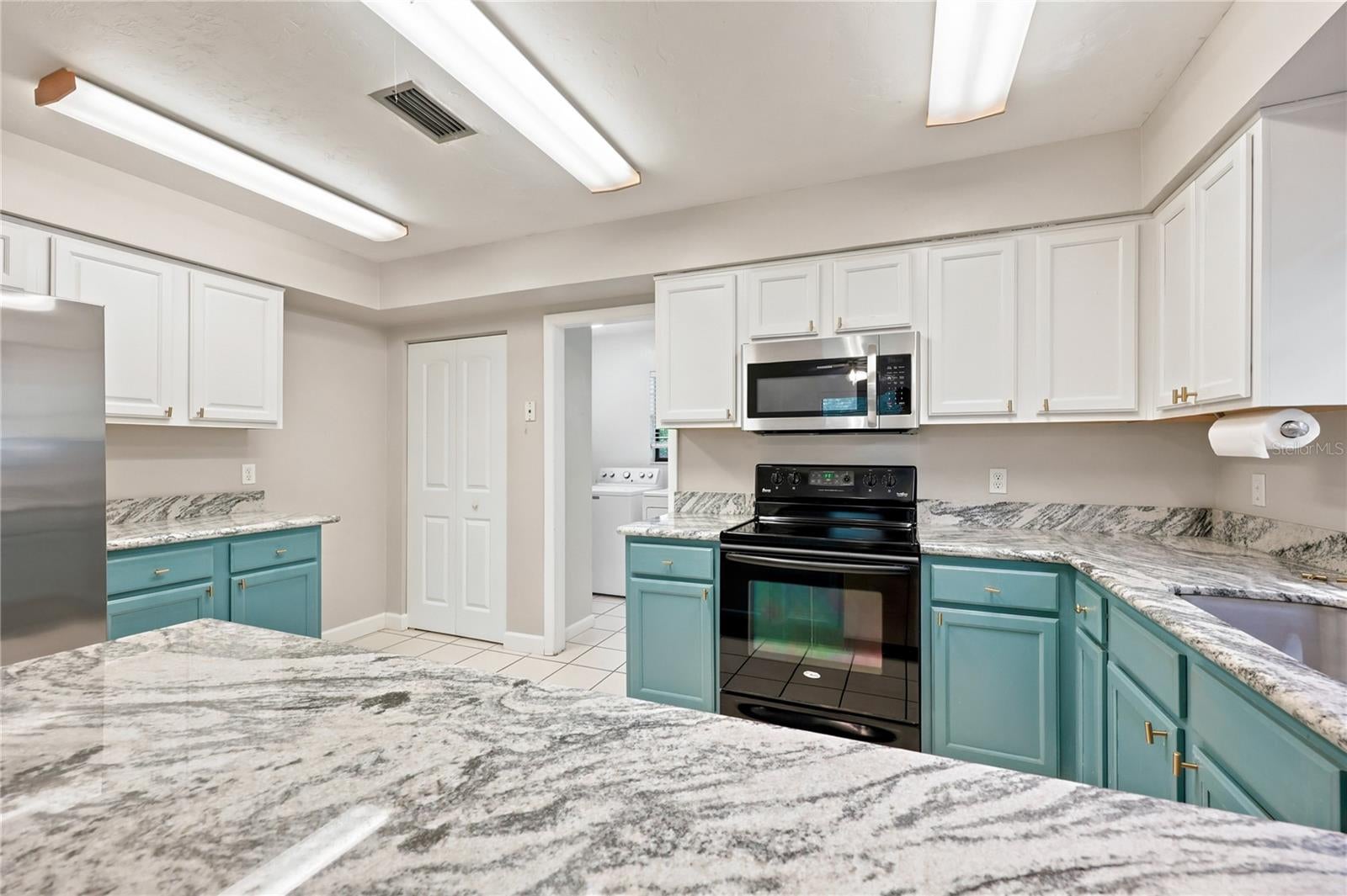 9520 NW 6TH PLACE