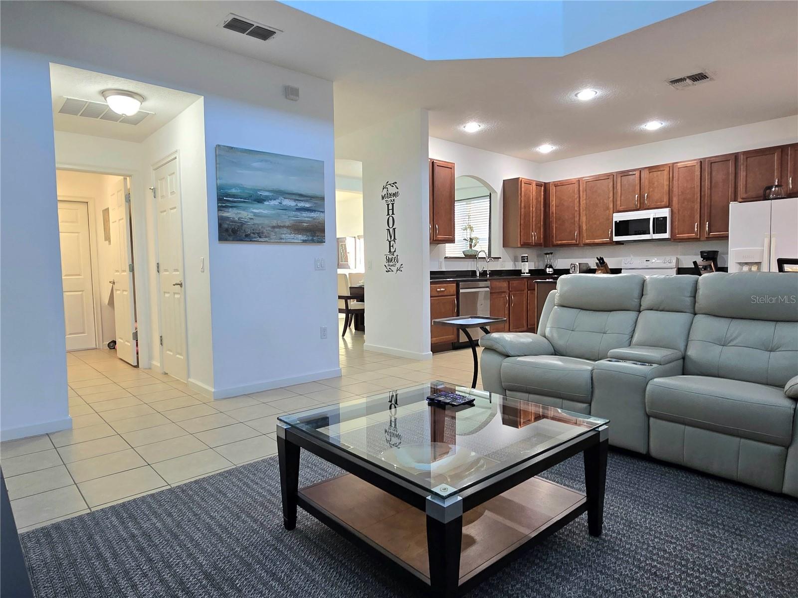 AVIANA PH 2A - Residential