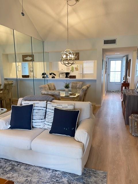 FARMINGTON VISTAS - Residential Lease