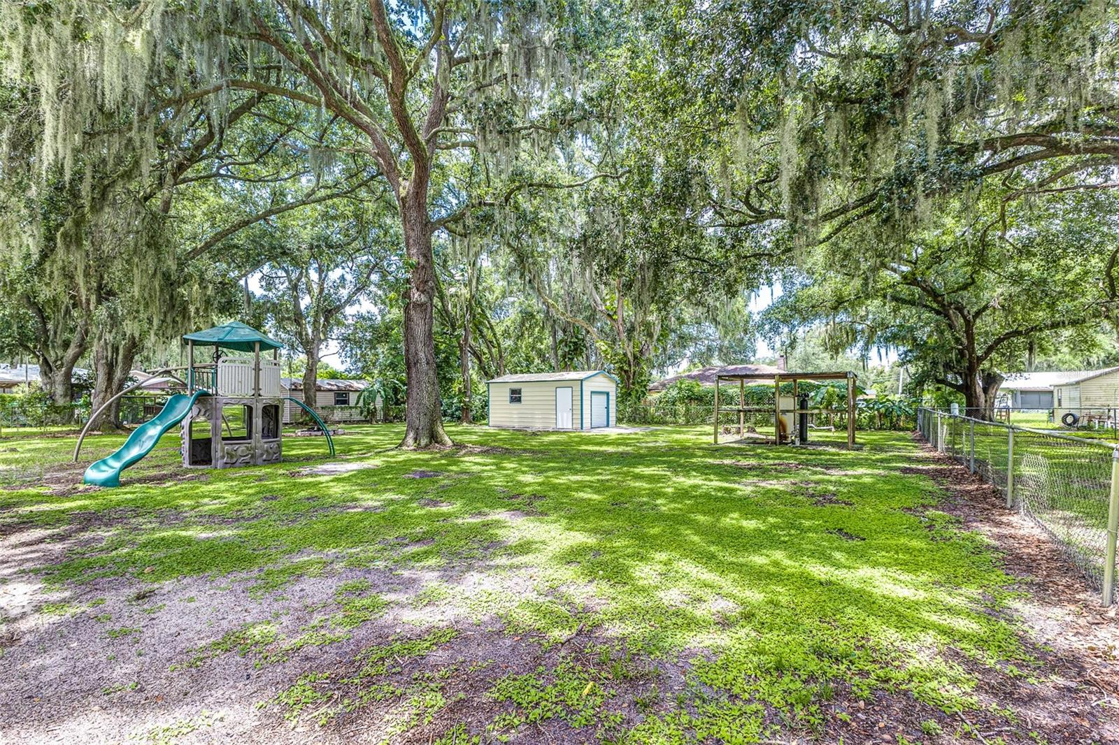 PEACE RIVER OAKS - Residential
