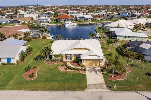 A home in PUNTA GORDA