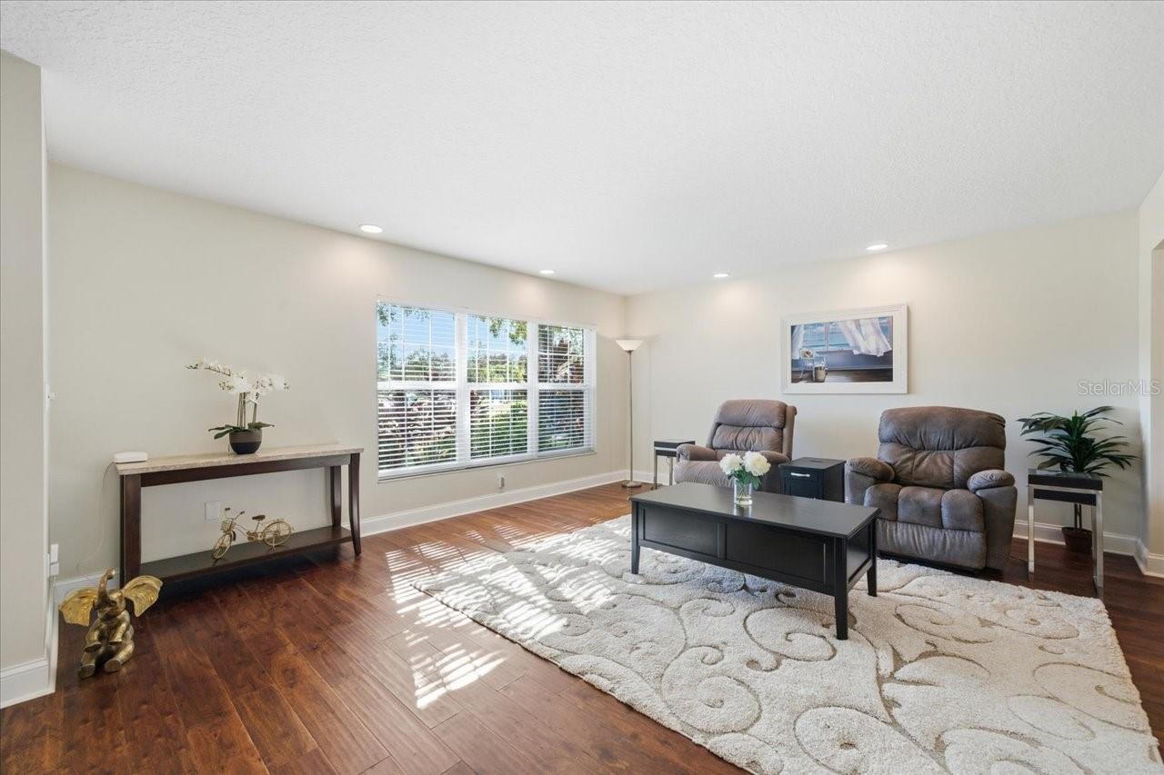 STONEHEDGE - Residential