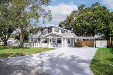 Photo of 7991 24th Ave N Avenue N, St Petersburg, FL 33710 (MLS # TB8514398)