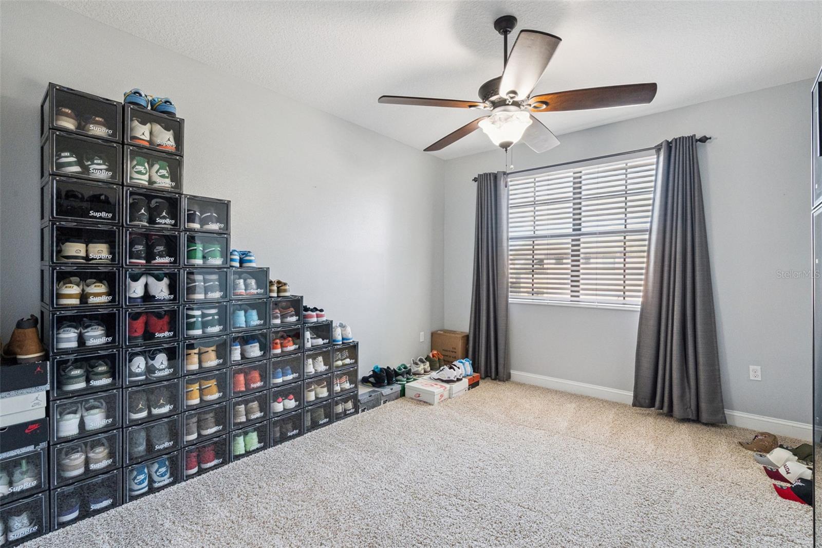 TIERRA BELLA SUB - Residential