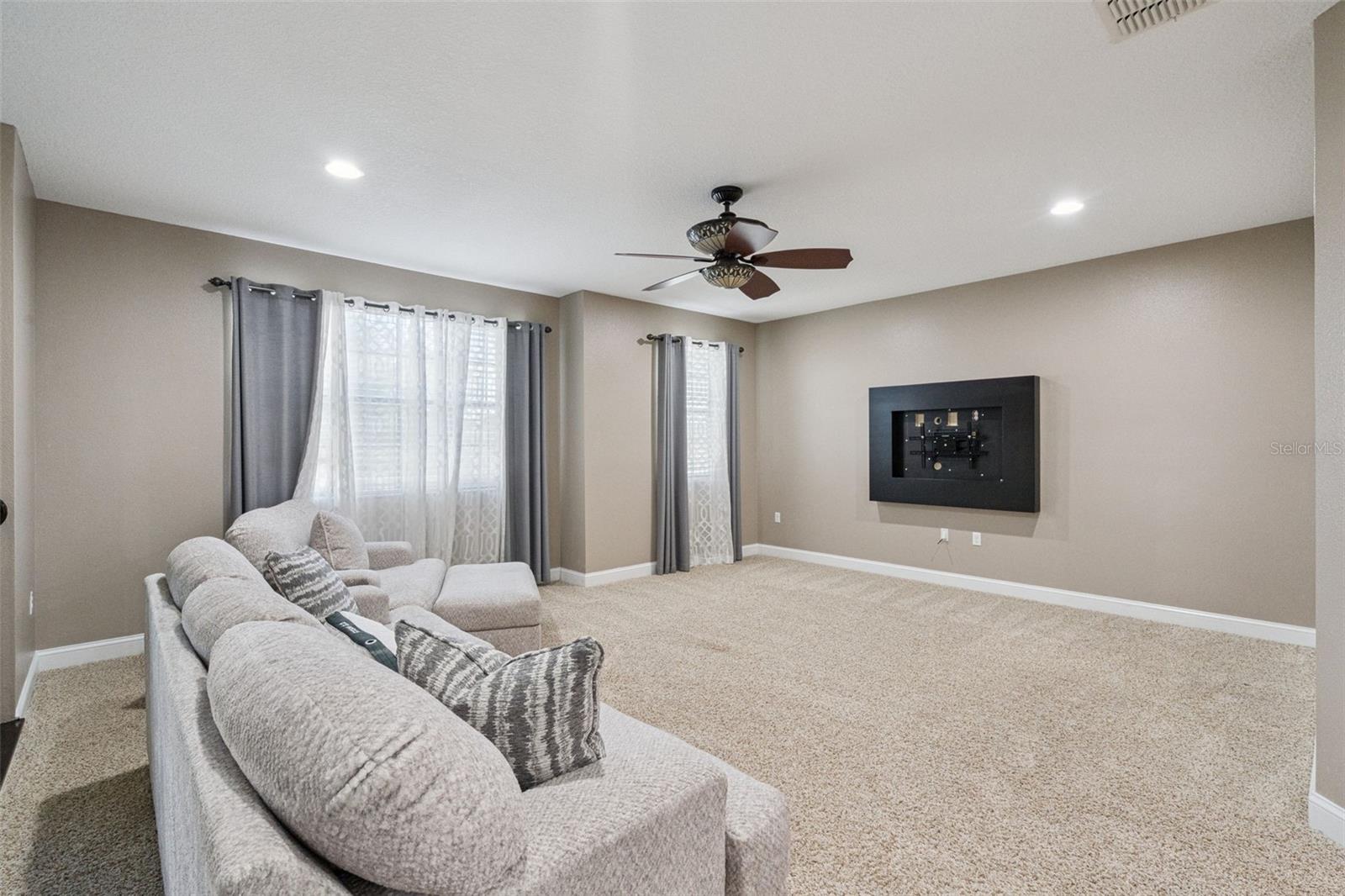 TIERRA BELLA SUB - Residential