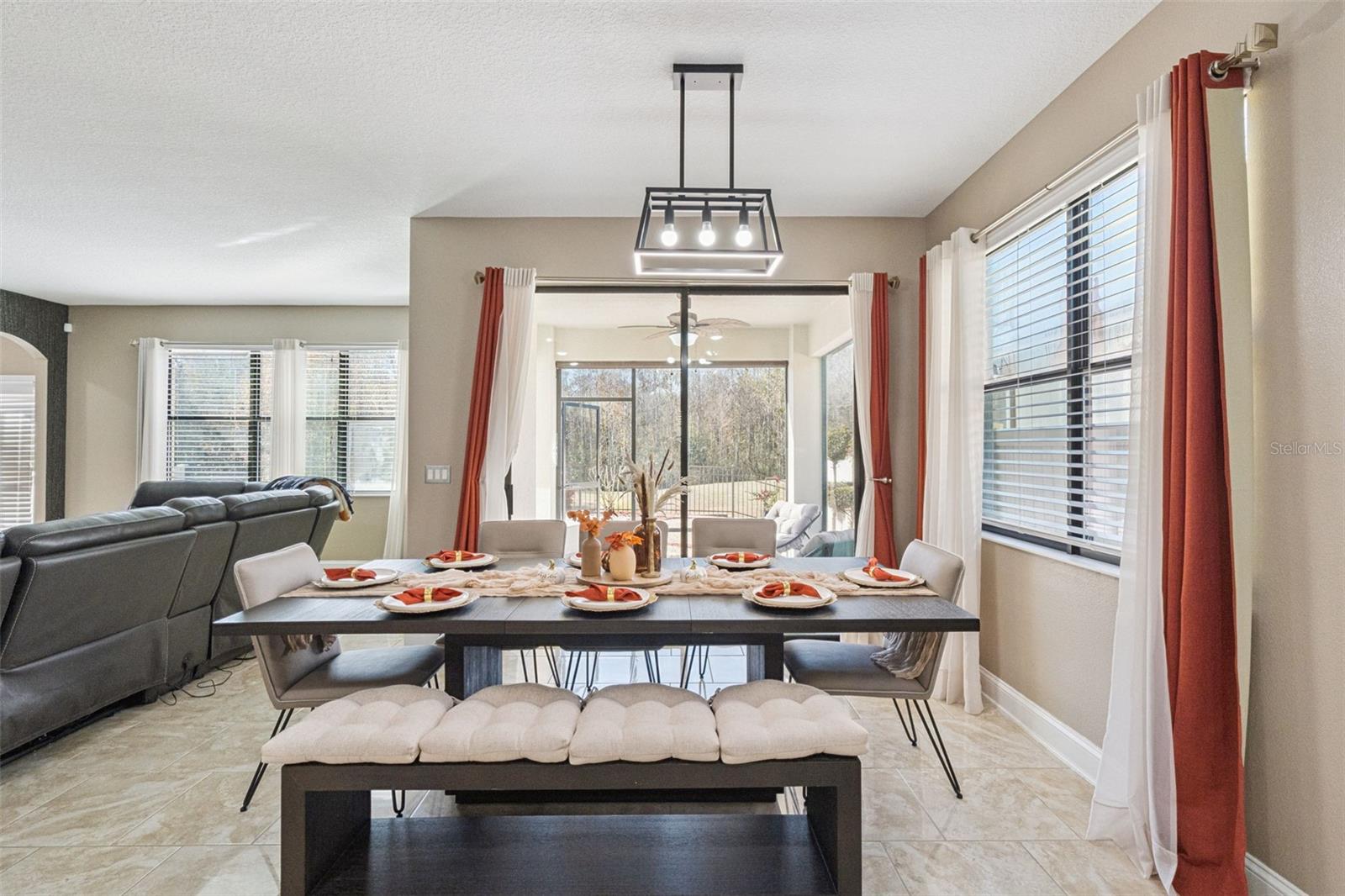 TIERRA BELLA SUB - Residential