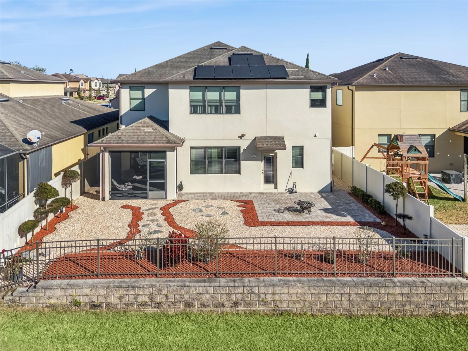 TIERRA BELLA SUB - Residential