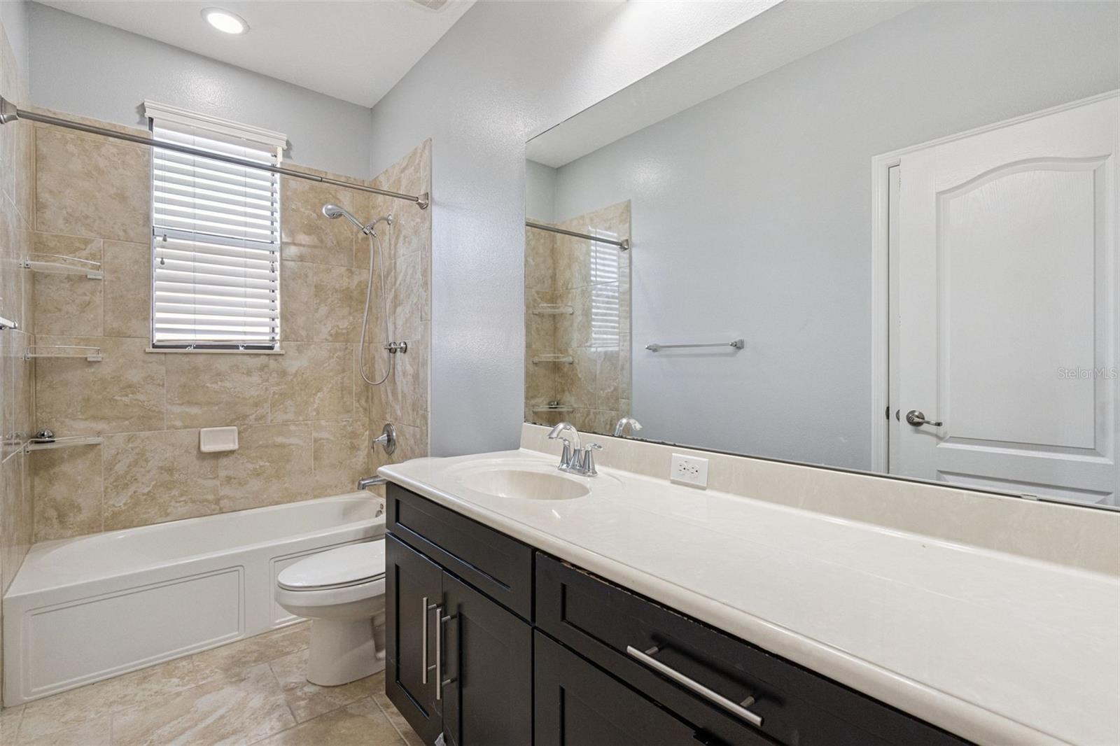 TIERRA BELLA SUB - Residential