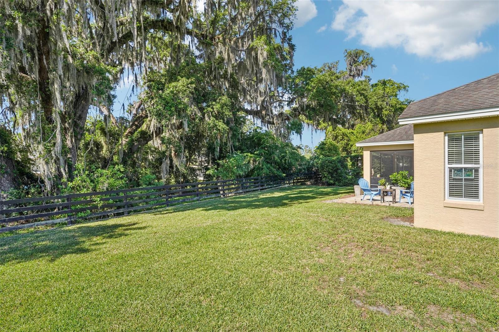 LAKESIDE LANDINGS - Residential