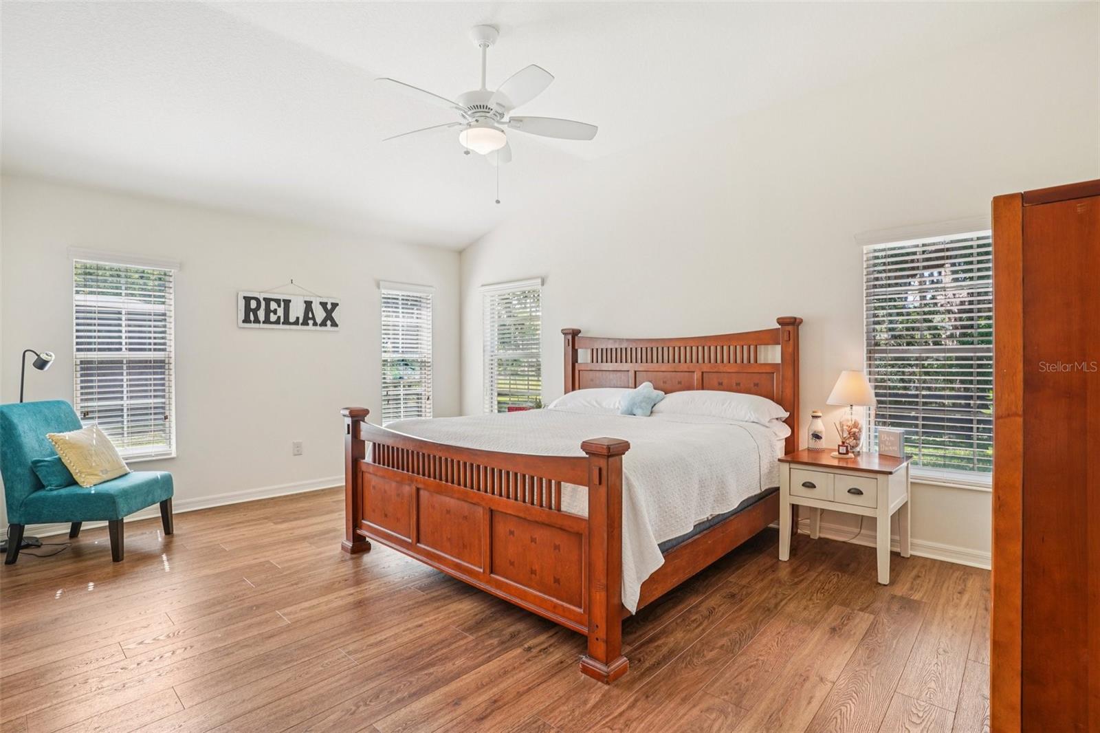 LAKESIDE LANDINGS - Residential