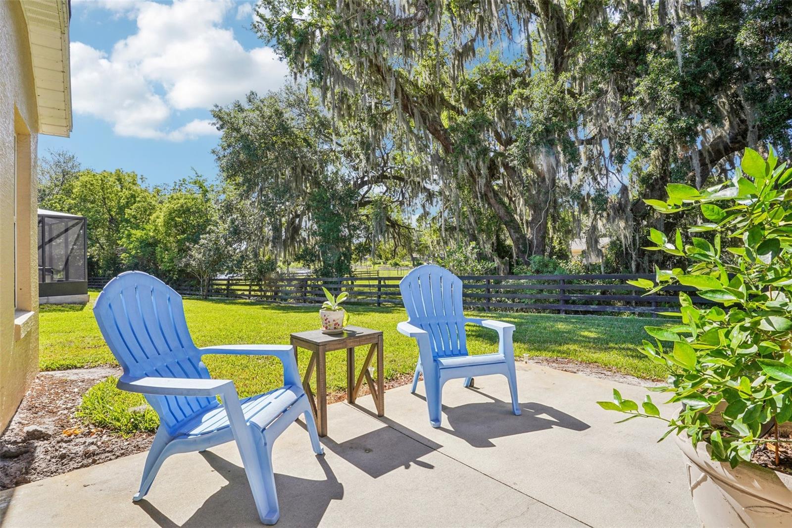 LAKESIDE LANDINGS - Residential