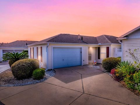 Photo of 7574 SE 171st Sun Valley Place, The Villages, FL 32162 (MLS # G5102066)