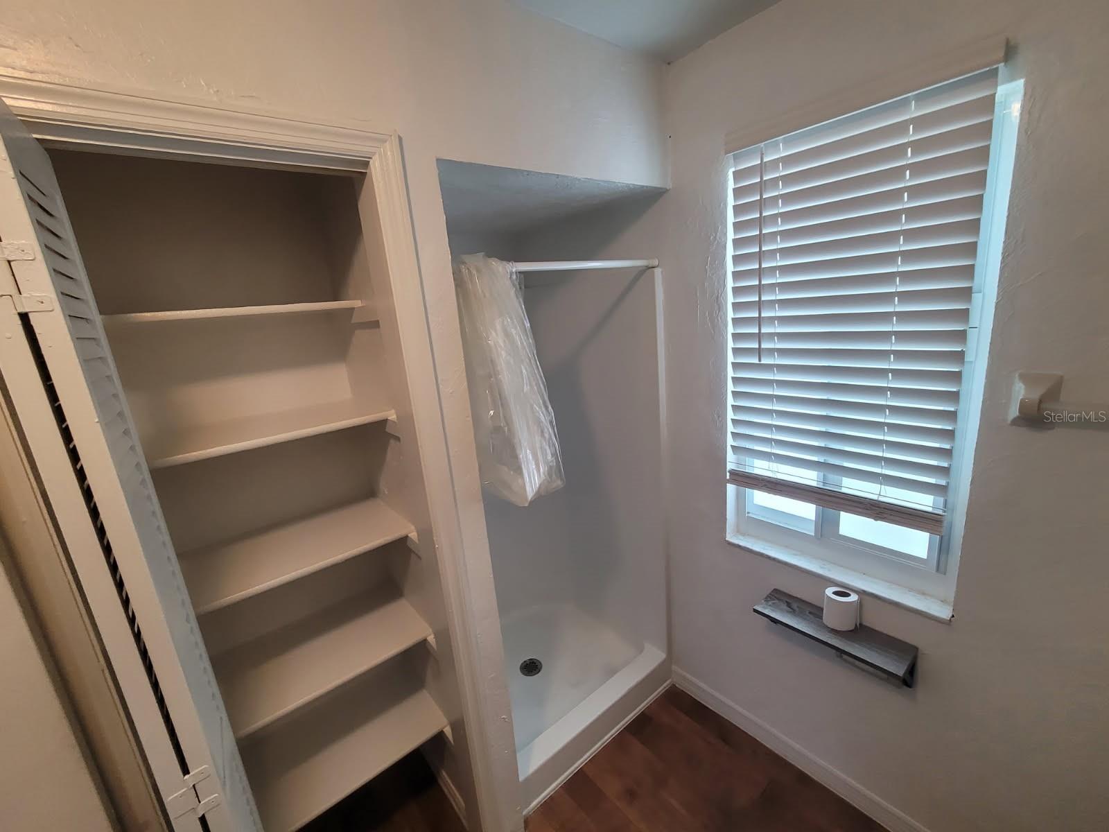 WESTCHESTER WOODS PH 02 - Residential