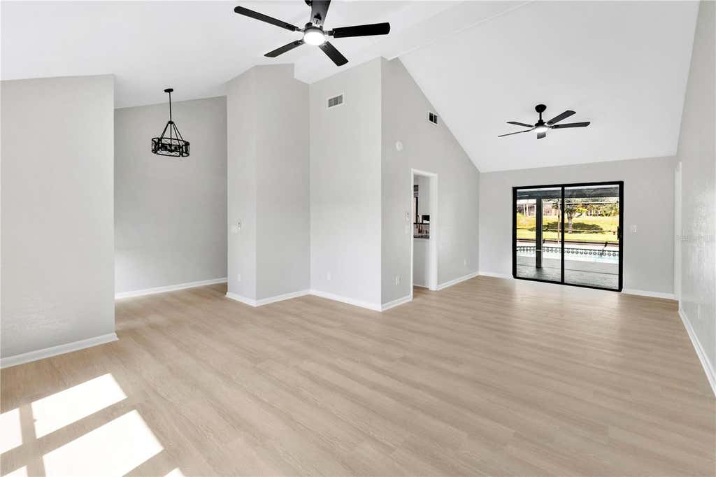 Photo of 5313 Jade Circle, Belle Isle, FL 32812 (MLS # S5156006)