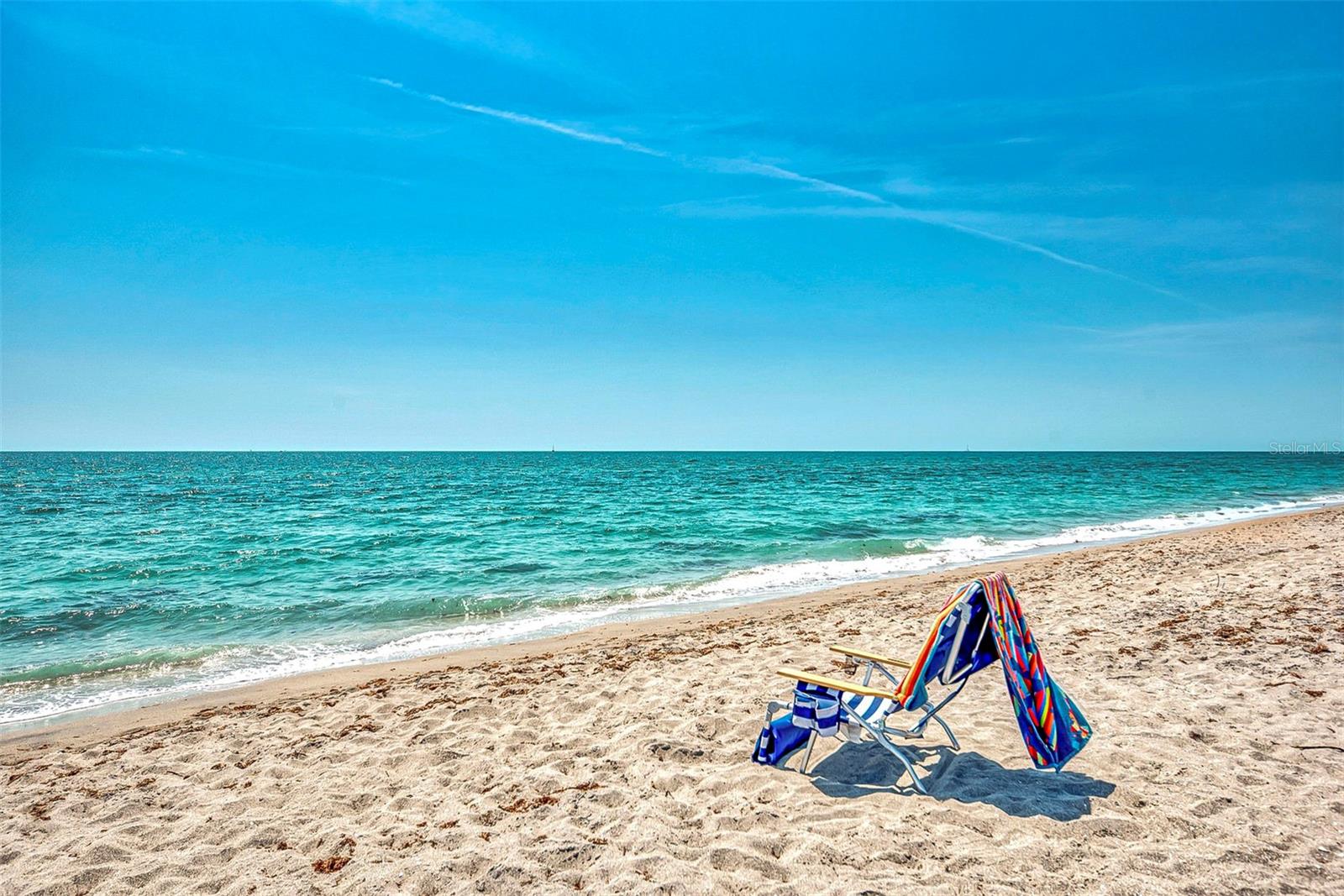 GOLDEN BEACH - Residential