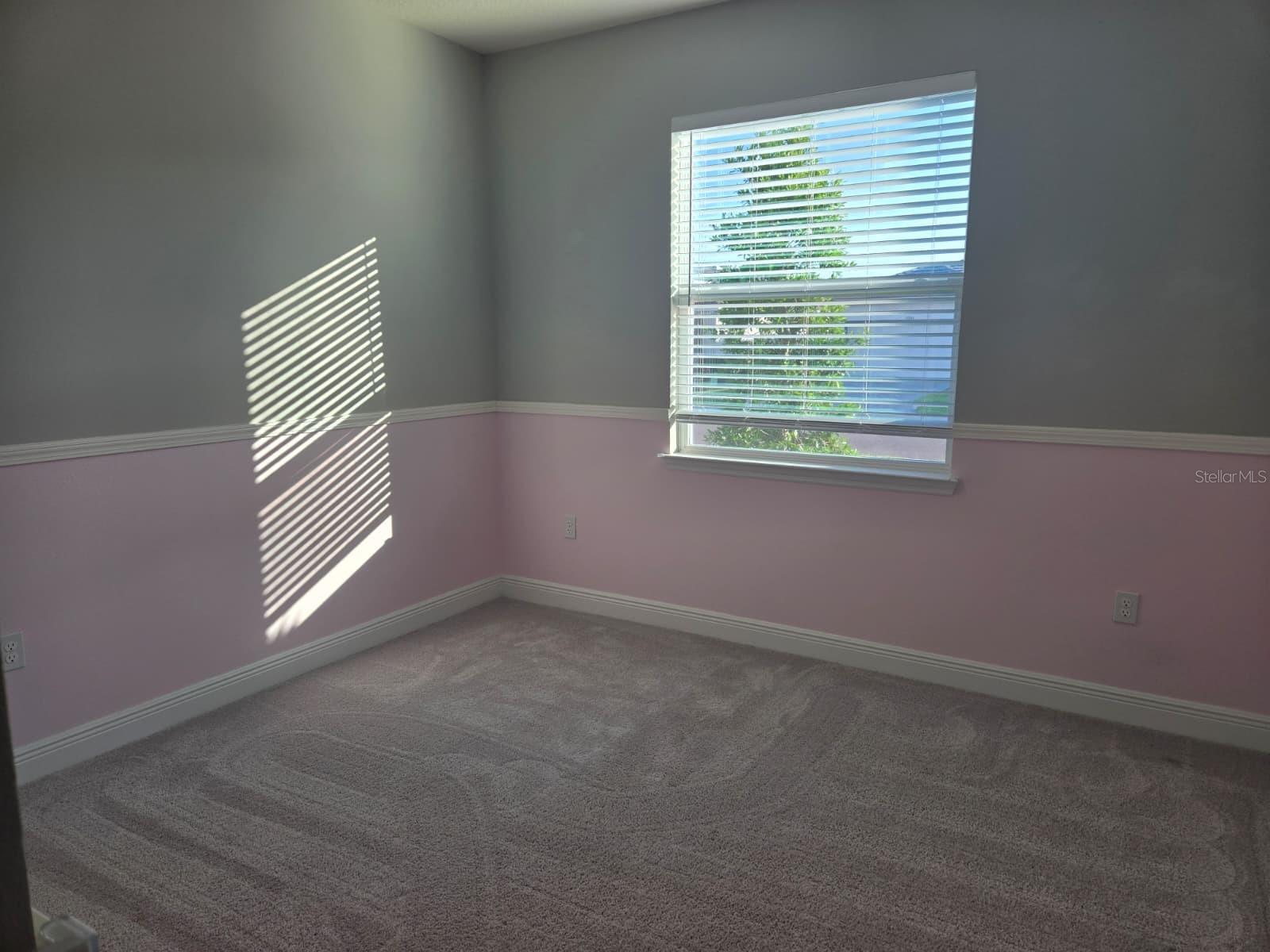 STAR FARMS PH IV SUBPH H & I - Residential Lease