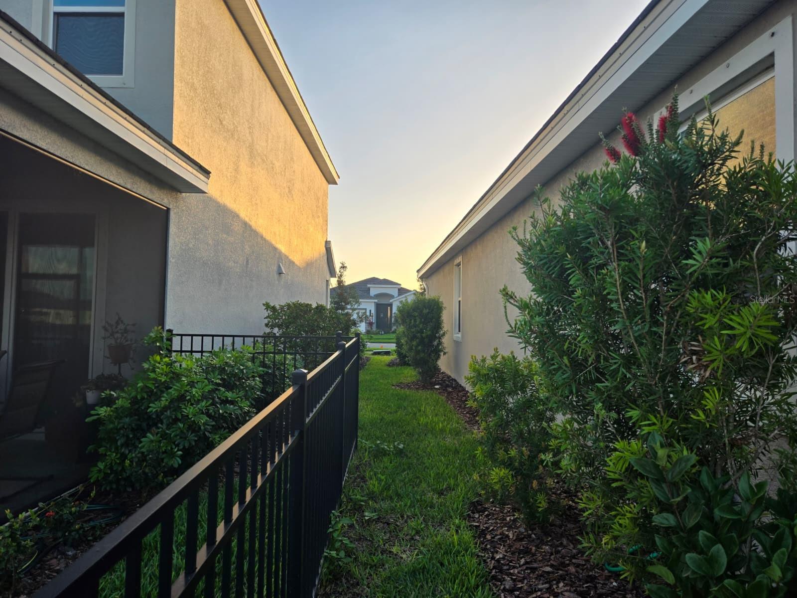 STAR FARMS PH IV SUBPH H & I - Residential Lease