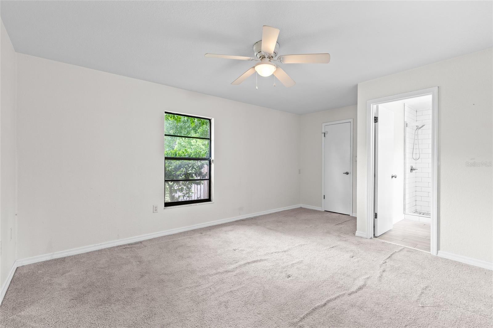 LAKE MENDELIN ESTATES - Residential