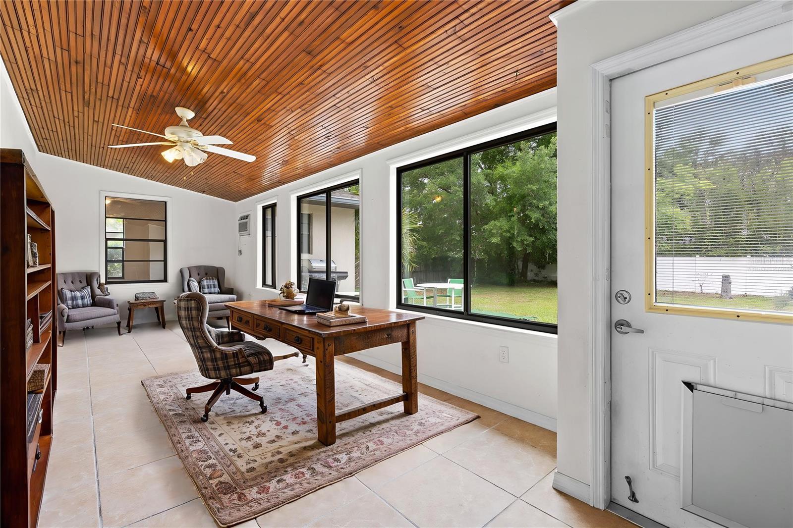 LAKE MENDELIN ESTATES - Residential