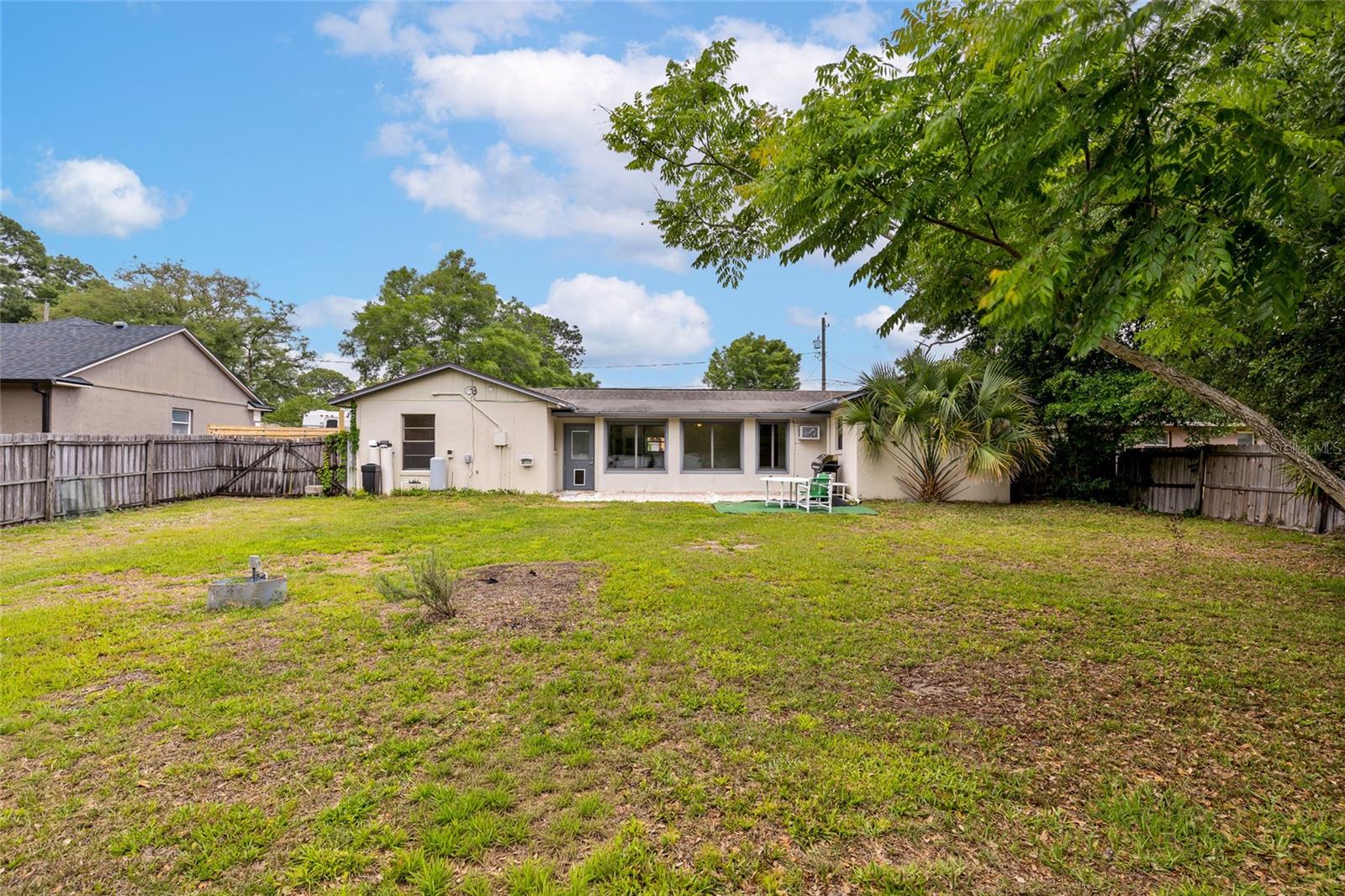 LAKE MENDELIN ESTATES - Residential