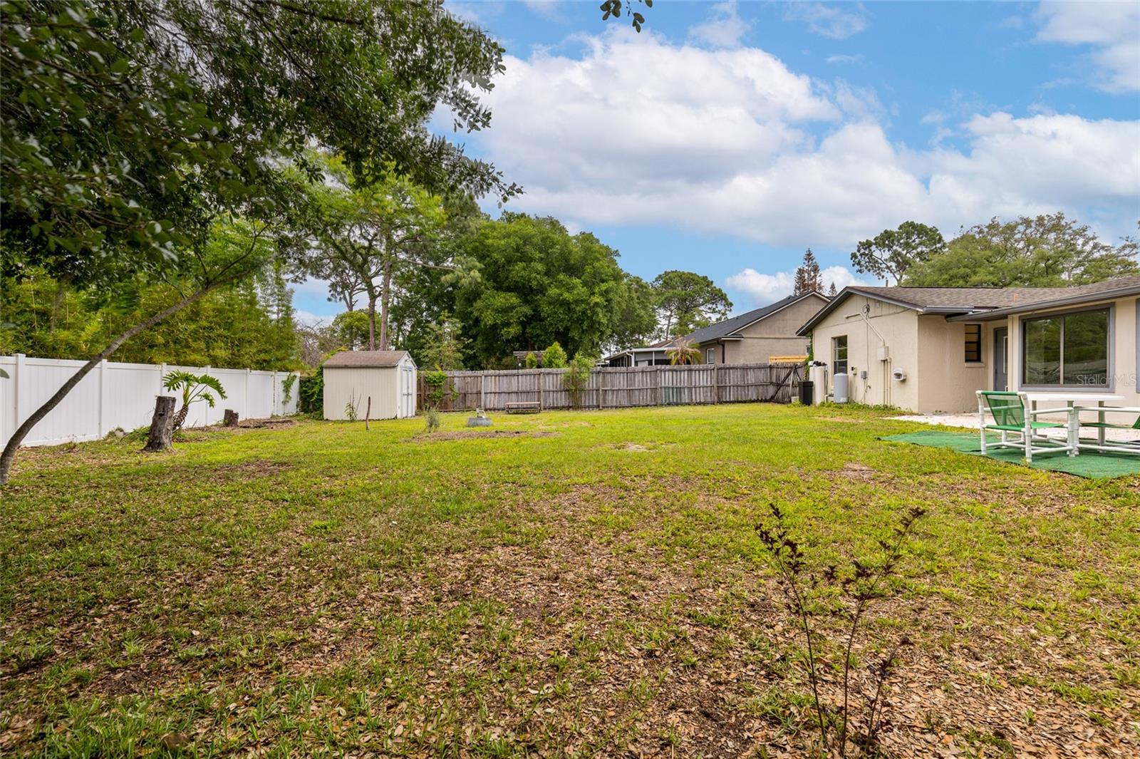 LAKE MENDELIN ESTATES - Residential