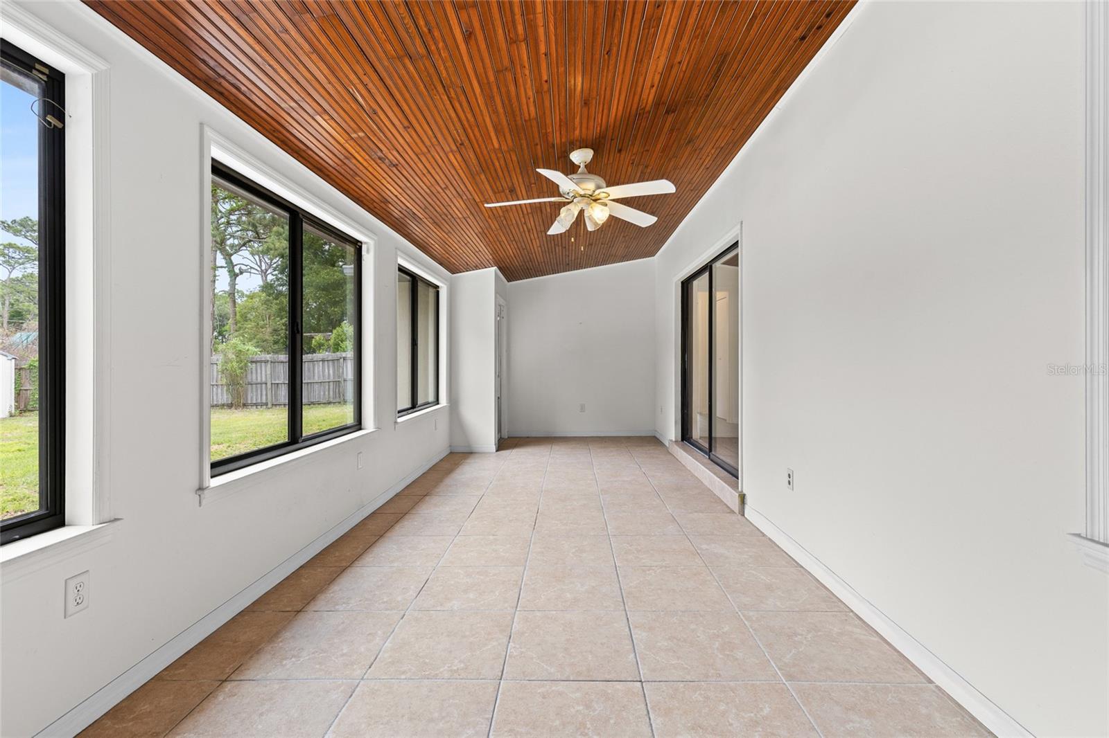 LAKE MENDELIN ESTATES - Residential