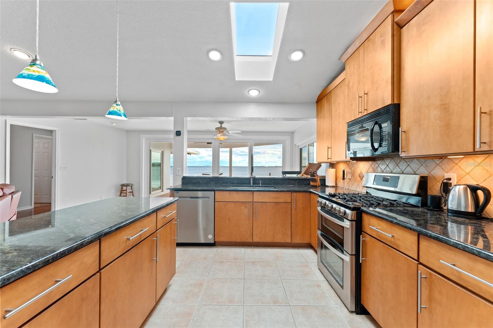 PINELLAS POINT SKYVIEW SHORES 4TH ADD - Residential